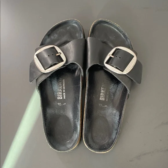 Birkenstock Black Leather Buckle Slide Sandals Sz 39 Narrow - Picture 10 of 11